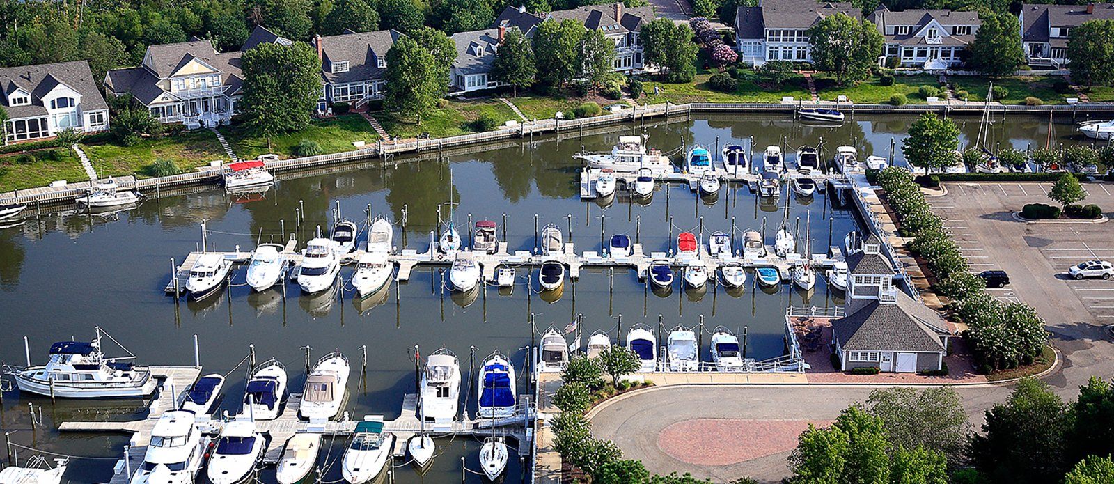 two rivers yacht club